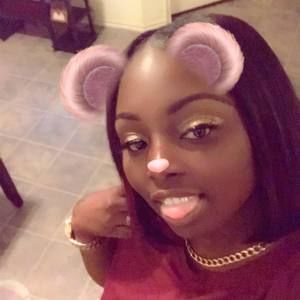 Meet your Posher, Brittany